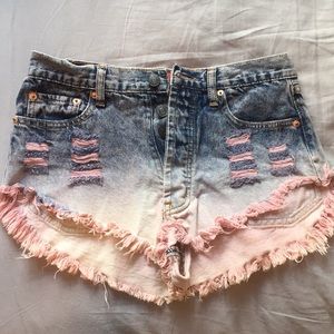 AKIRA tie-dye jean short